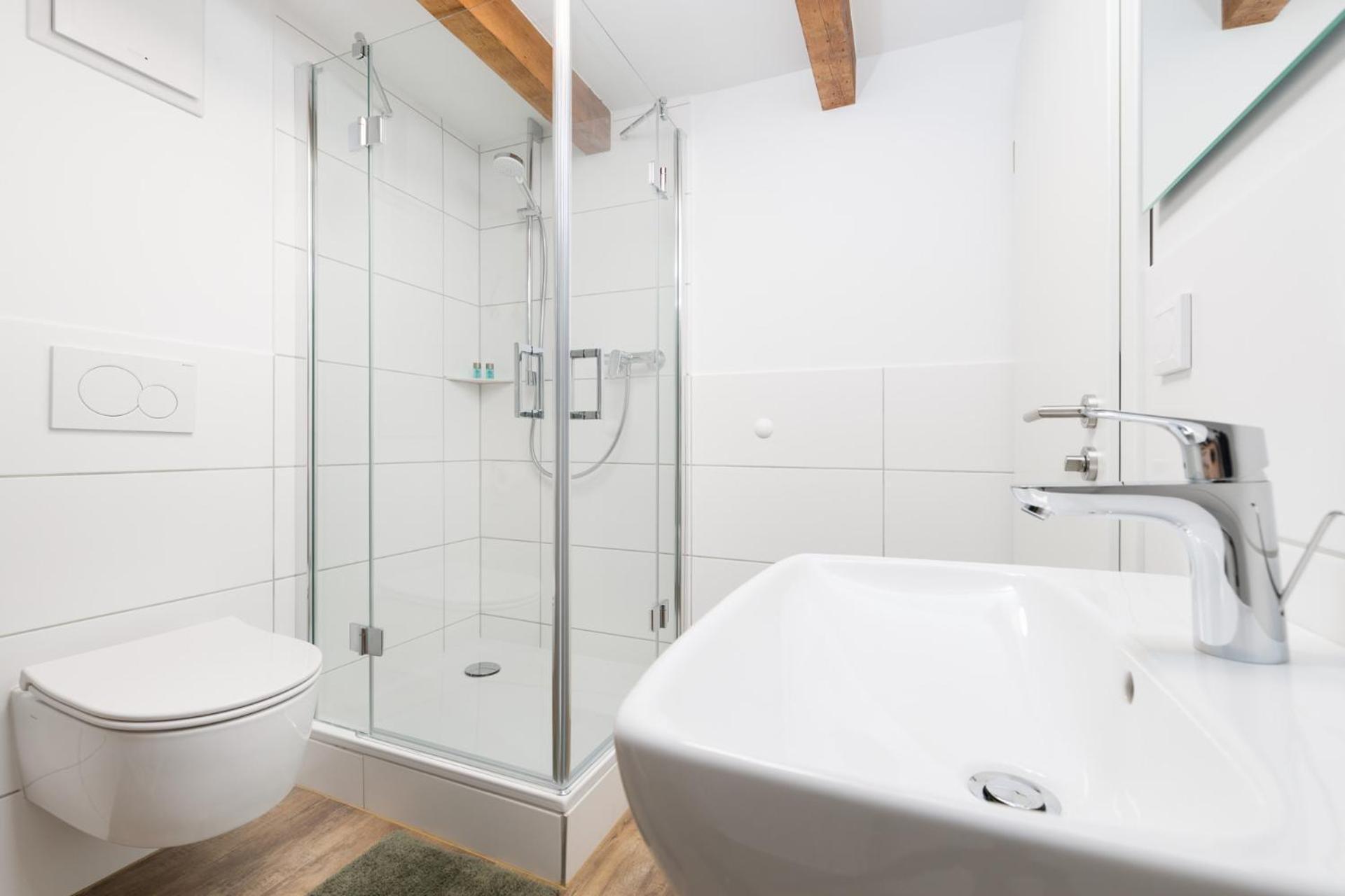 Hotel Zur Traube Uffenheim Ngoại thất bức ảnh