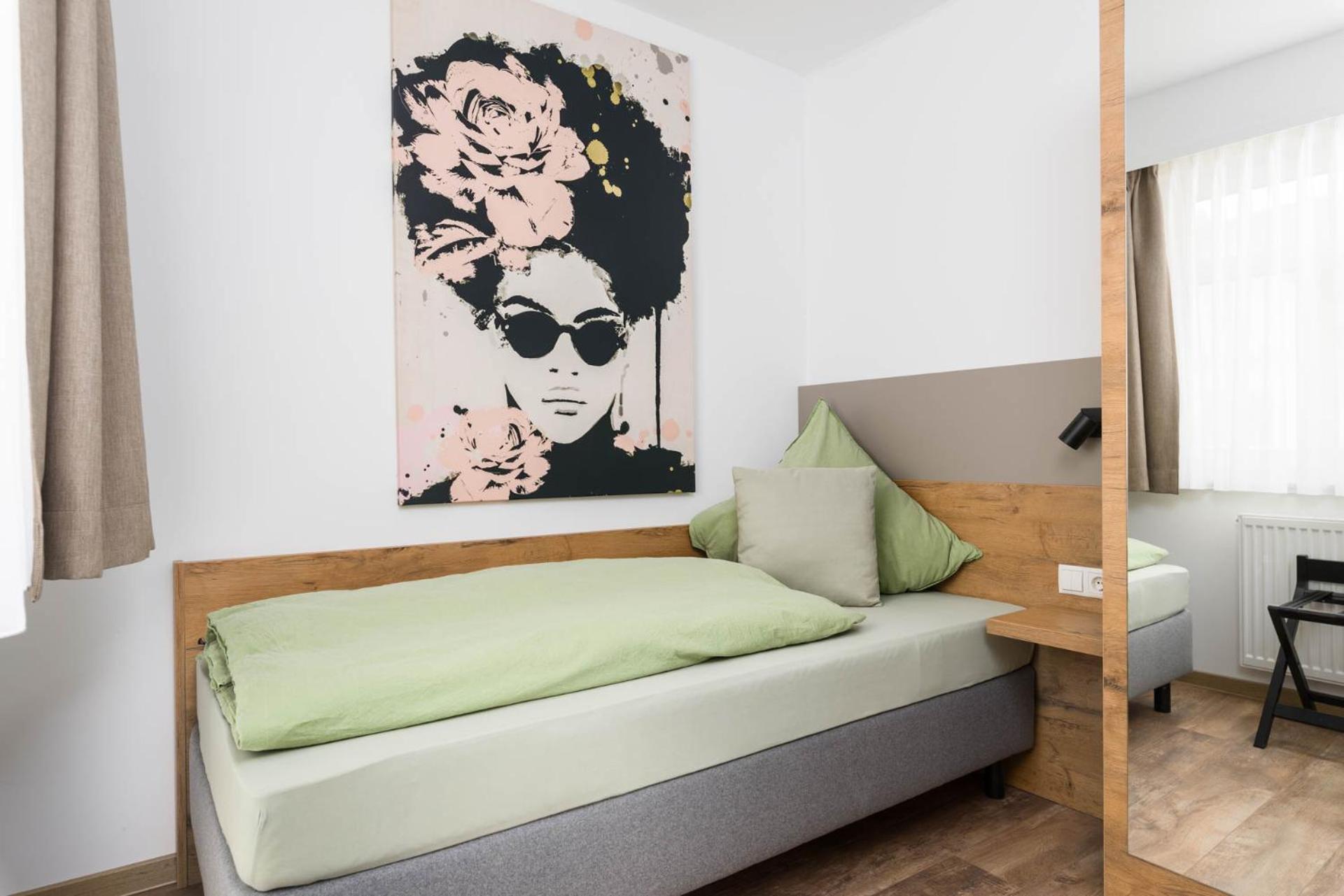Hotel Zur Traube Uffenheim Ngoại thất bức ảnh