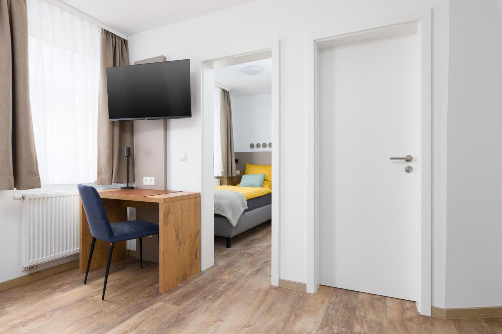Hotel Zur Traube Uffenheim Ngoại thất bức ảnh